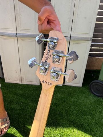 גיטרה בס - Ibanez TMB100