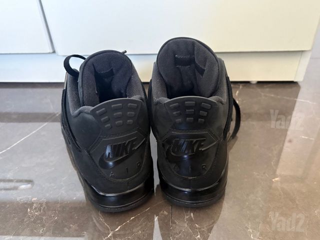 Jordan 4