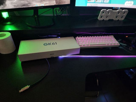 GK61 White