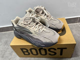 adidas Yeezy Boost 700 V2