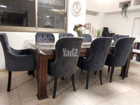 שולחן מעץ מלא