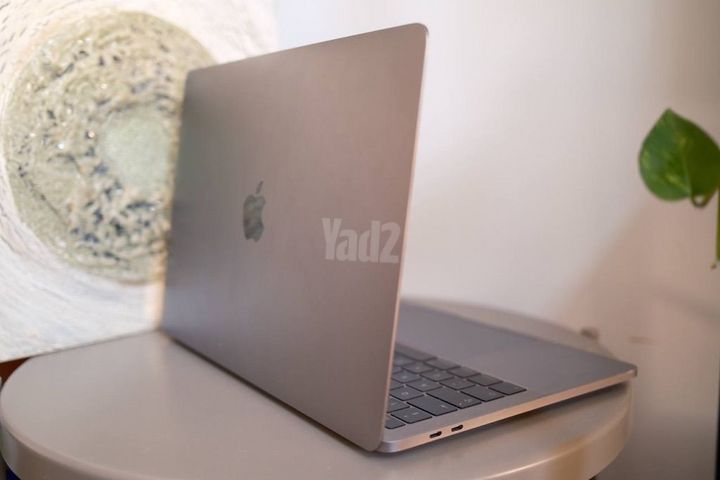 MacBook Pro 13 A1706