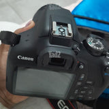 מצלמת canon EOS 2000d + עדשה