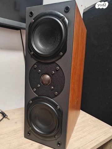 רמקולים System Audio SA210