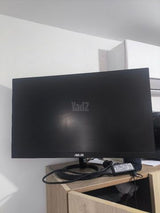 מסך מחשב של ASUS