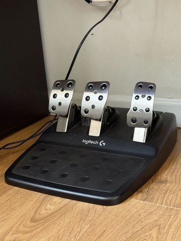 הגה logitech G29