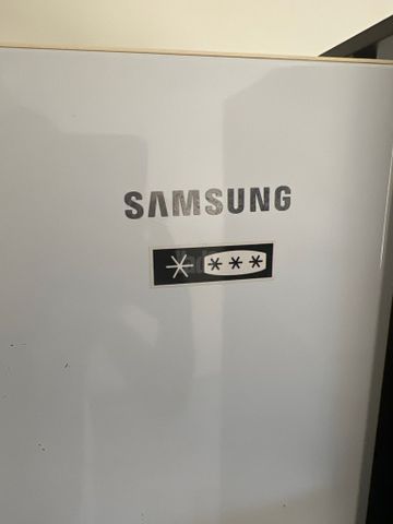 מקרר SAMSUNG