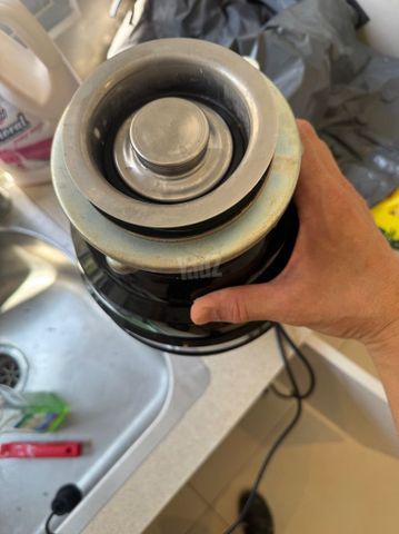 טוחן אשפה