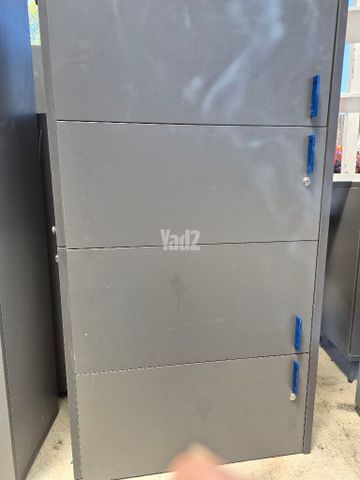 ציוד משרד למכירה