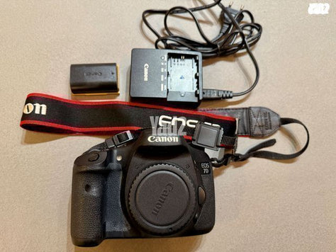 מצלמת DSLR Canon EOS 7D