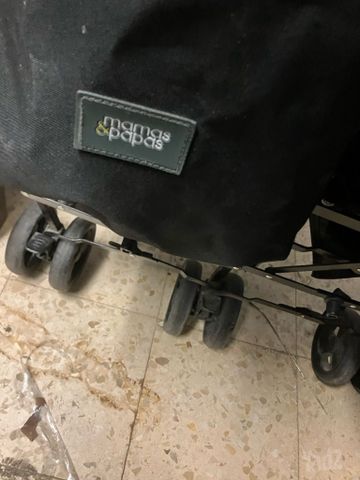 עגלת תאומים