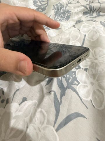 איפון