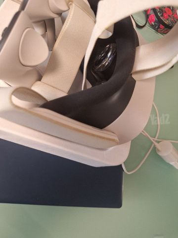 VR