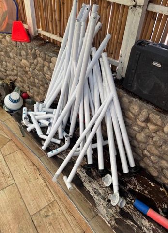 בריכה 2x3 כחדשה