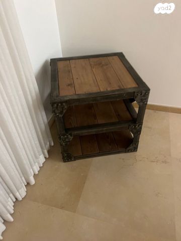 שולחן סלון