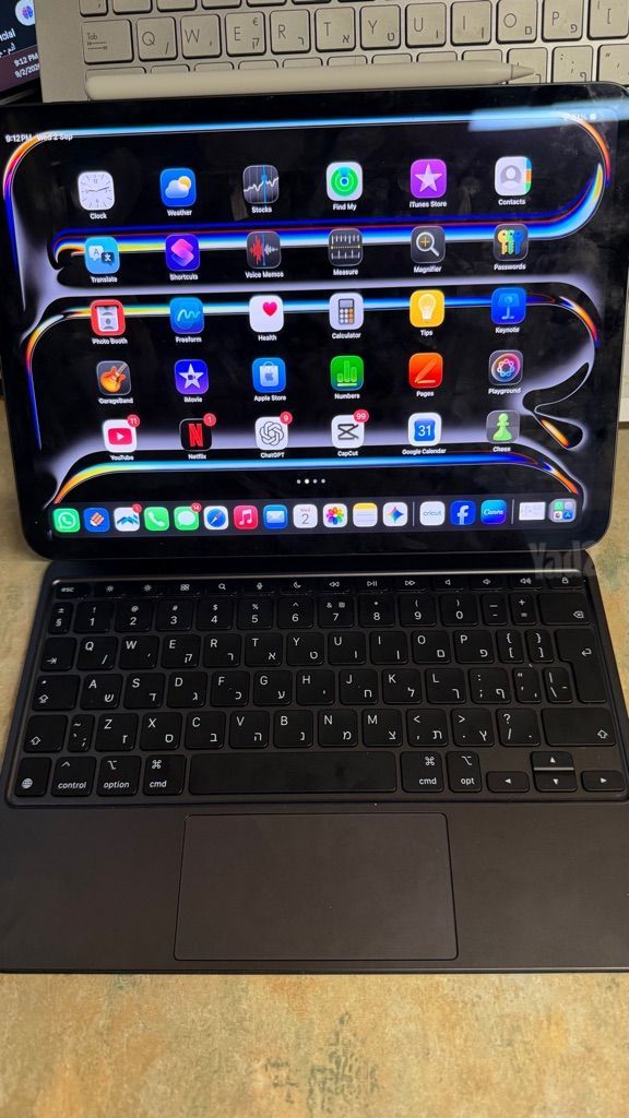 Apple Magic Keyboard(11אינץ׳)