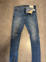 2 גינסים ב800 שח Rag & Bone