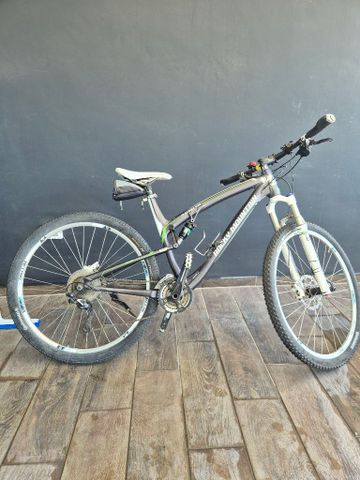 Rocky mountain element 930
