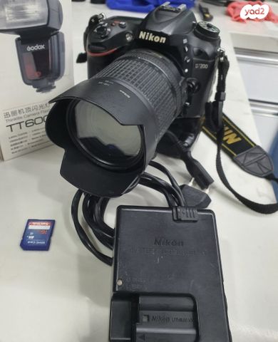 מצלמת ניקון d7200