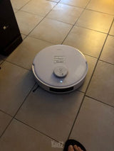 רובוט  משולב של DEEBOT