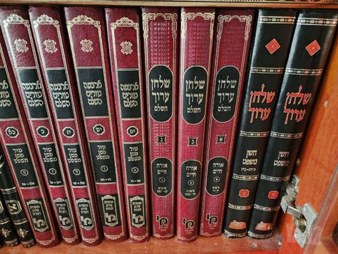ספרייה עץ מלא