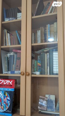 ספרים