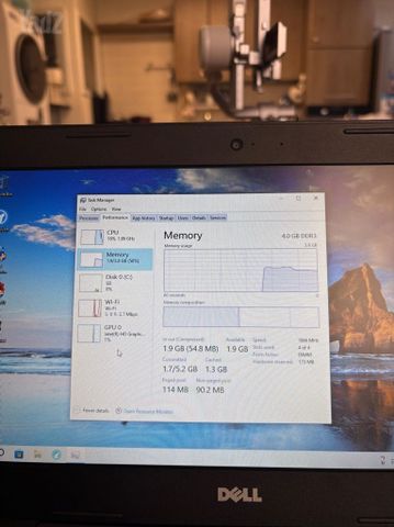 מחשב נייד Dell 3180