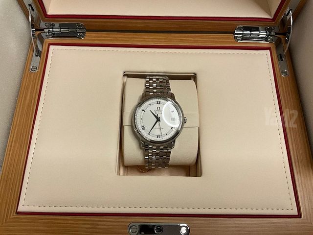 שעון omega de ville