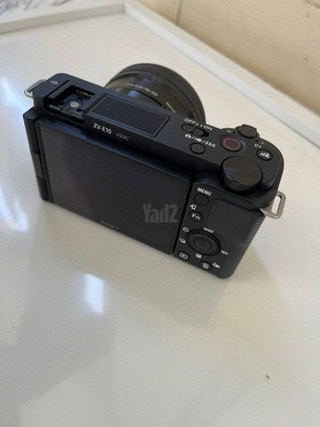 מצלמה סוני zv-e10