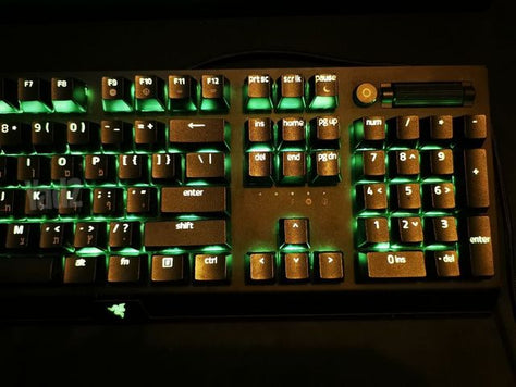 מקלדת  רייזר black widow v3