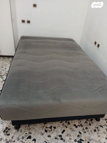 מיטה למכירה