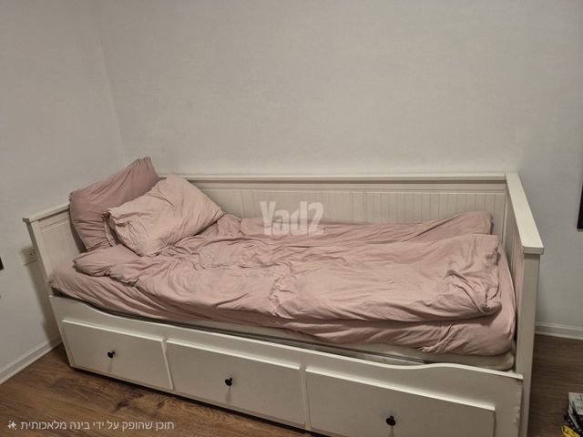 מיטת איקאה HEMNES
