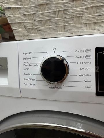 מכונת כביסה Delonghi