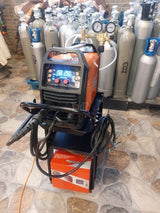 רתכת   CO2