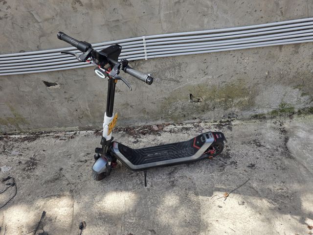 קורקינט NIU 300X