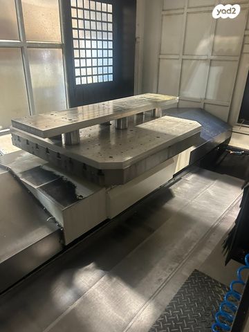 כרסומת 5 צירים CNC