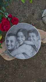 אומנות חוטים על קנבס