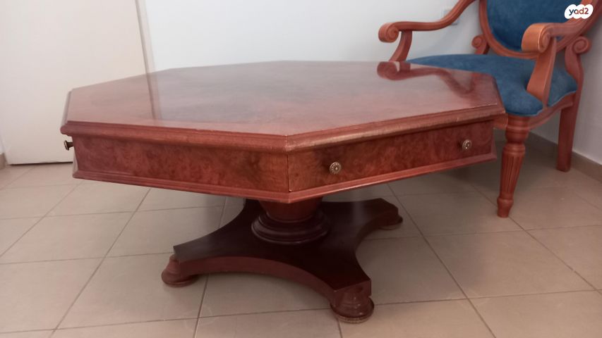 שולחן  עץ סלון עתיק  נדיר