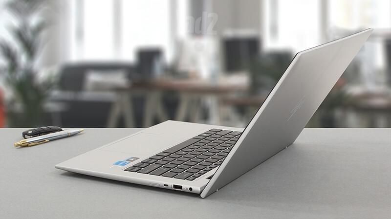 HP EliteBook G8 i7 32RAM