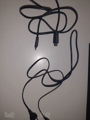 קונסולת SONY 4 SLIM