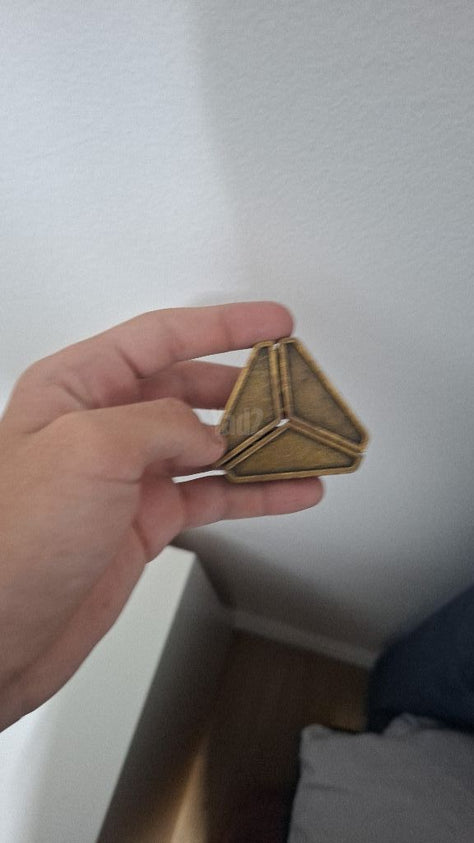 Hanayama HUZZLE