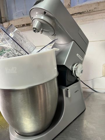 מיקסר Kenwood Chef XL