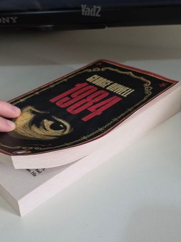 1984 - George Orwell