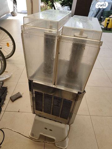 מכונת מיצים