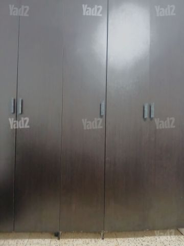 ארון 5 דלתות +קומודה ושידה