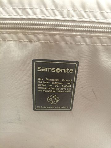 מזוודה גדולה Samsonite --
