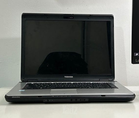 מחשב נייד TOSHIBA