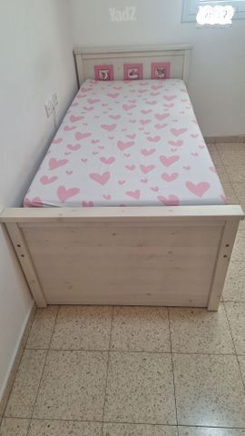 מיטה נוער