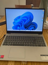 מחשב נייד LENOVO