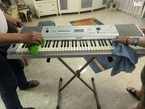 מצב מעולה Yamaha DGX-220,
